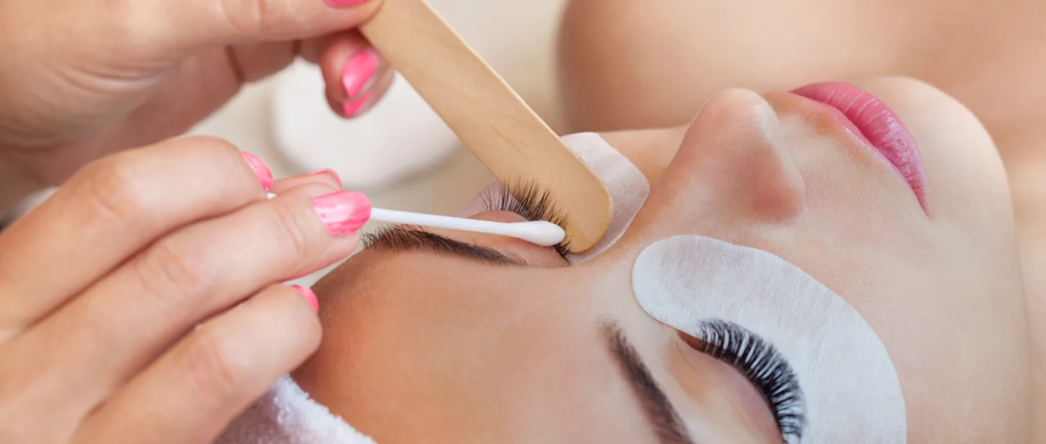 Extensions de cils — BA Beauty à Évreux